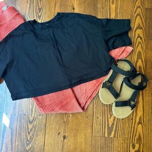 Divided for H&M Black Cropped Tee